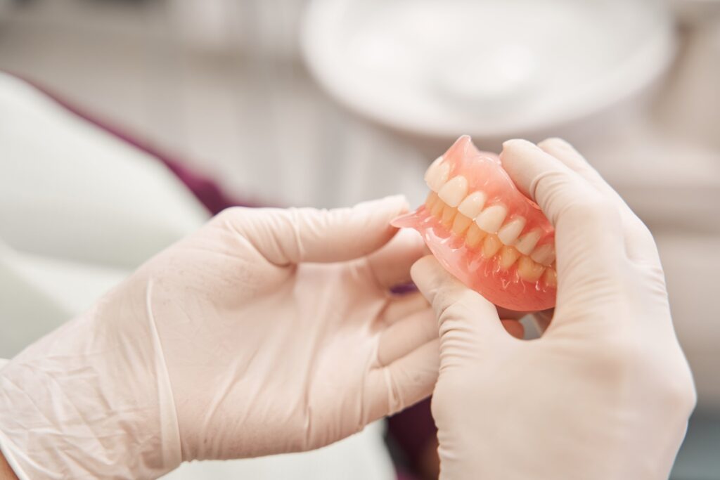 5 Essential Tips for Caring for Your Dentures: A Guide to a Healthy Smile